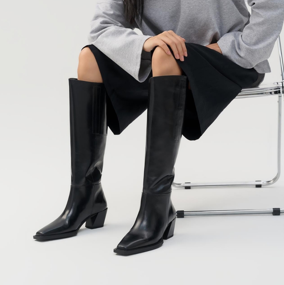 NIB Vagabond Alina Knee High Boots